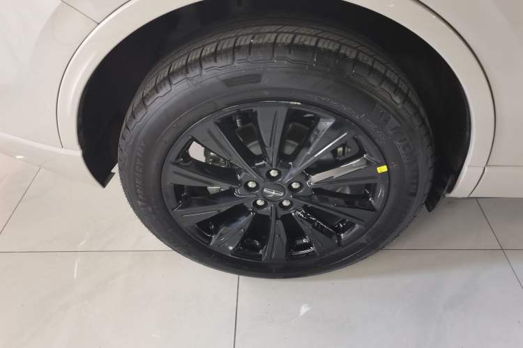 Used Lincoln Corsair 2024 1.5T Two-Wheel-Drive Mulan Special Hybrid Version Right Rear Wheel Hub
