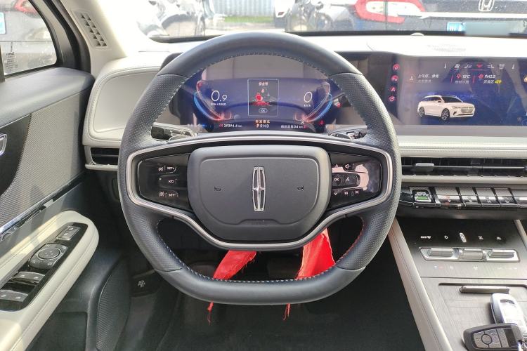 Used Lincoln Corsair 2024 2.0T Two-Wheel Drive Deluxe Edition Steering Wheel
