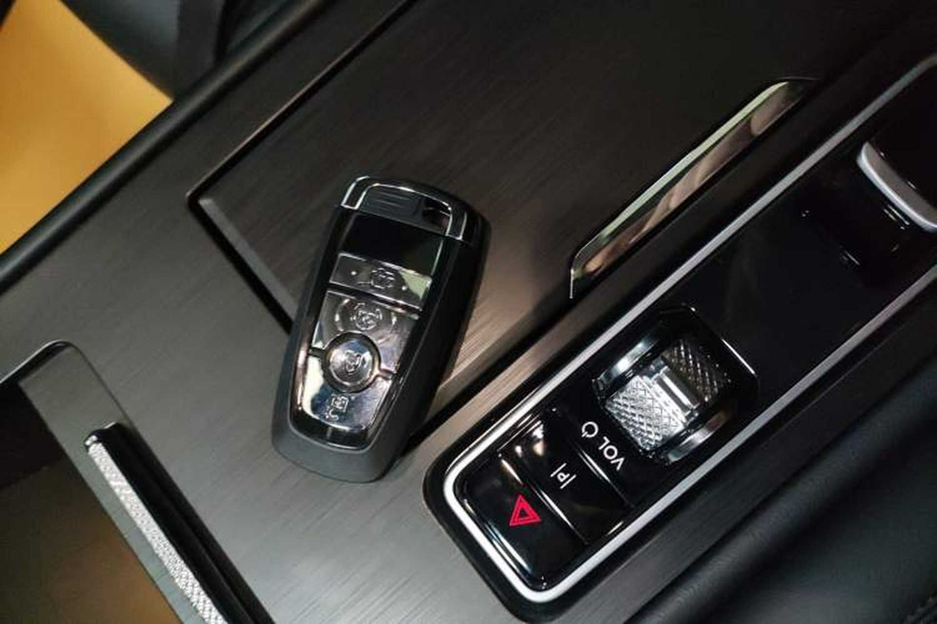Used Lincoln Corsair 2024 2.0T Two-Wheel-Drive Luxury Edition Vehicle Key