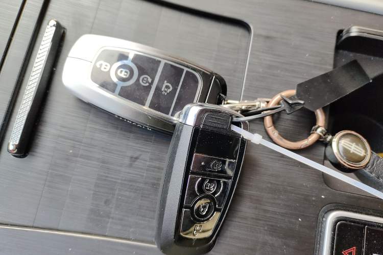 Used Lincoln Corsair 2024 2.0T Two-Wheel Drive Deluxe Edition Vehicle Key