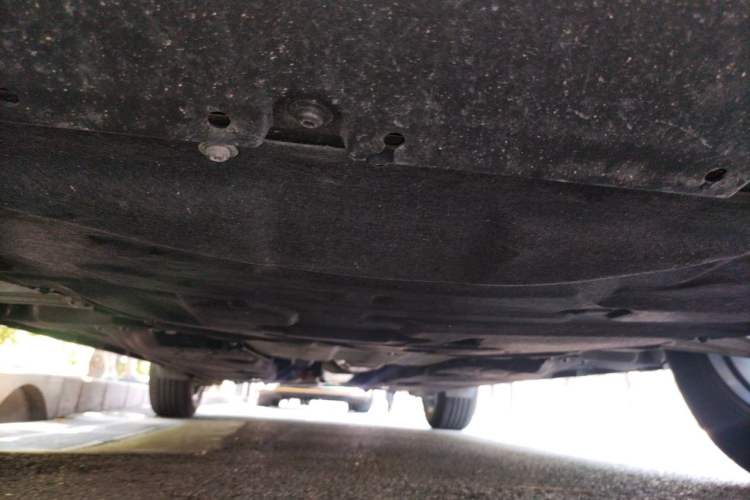 Used Lincoln Corsair 2025 Model, 2.0T Two-Wheel-Drive Zunxiang Version Chassis Front