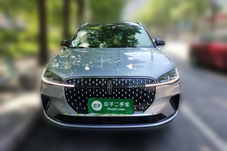 Used Lincoln Corsair 2025 Model, 2.0T Two-Wheel-Drive Zunxiang Version Front
