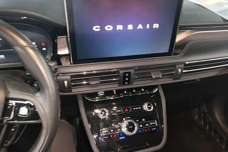 Used Lincoln Corsair New Energy 2021 PHEV Four-Wheel Drive e-Enjoy Edition Audio And AC Panel