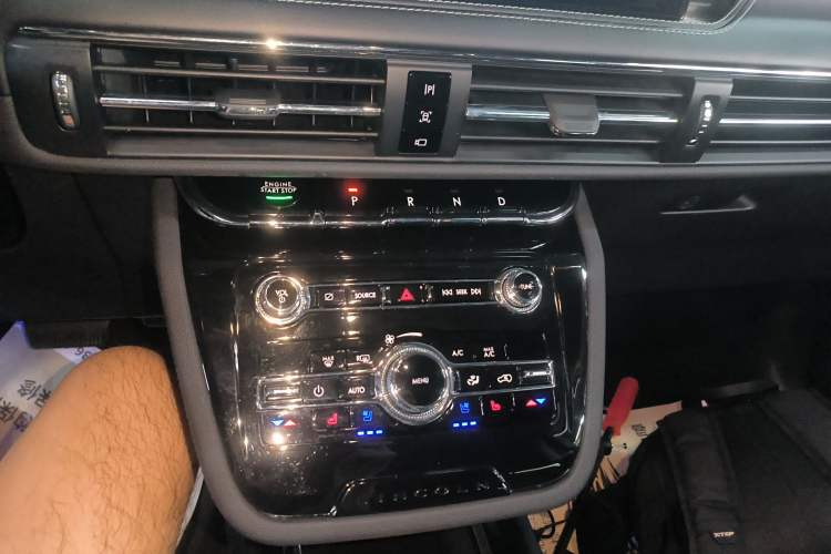 Used Lincoln Corsair New Energy 2021 PHEV Four-Wheel Drive e-Enjoy Edition Audio And AC Panel
