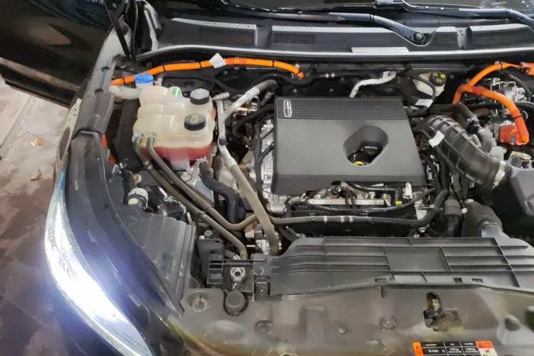 Used Lincoln Corsair New Energy 2021 PHEV Four-Wheel Drive e-Enjoy Edition Engine Bay Right