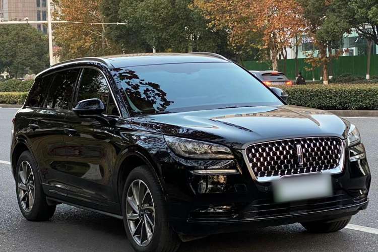 Used Lincoln Corsair New Energy 2021 PHEV Four-Wheel Drive e-Enjoy Edition Front Right 45 Deg