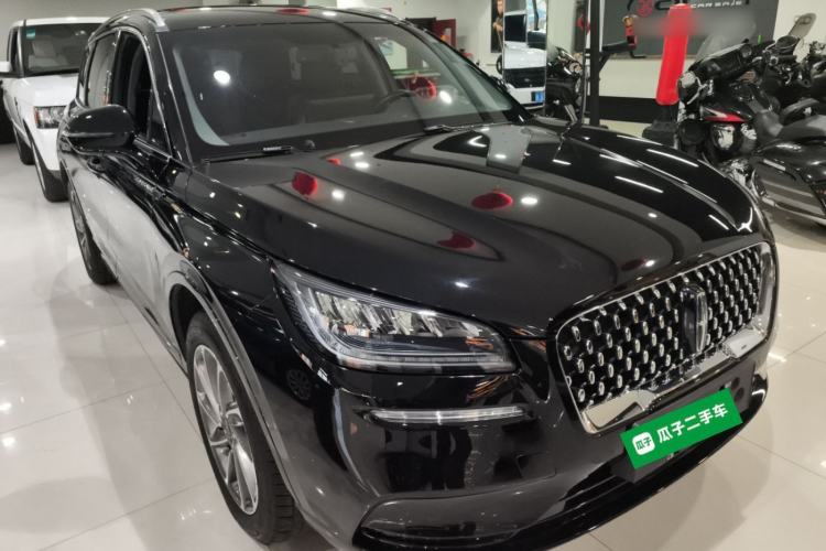 Used Lincoln Corsair New Energy 2021 PHEV Four-Wheel Drive e-Enjoy Edition Front Right 45 Deg