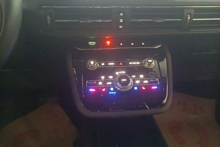 Used Lincoln Corsair New Energy 2021 PHEV Four-Wheel Drive e-Style Edition Gear Lever