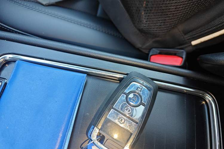 Used Lincoln Corsair New Energy 2021 PHEV Four-Wheel Drive e-Enjoy Edition Interior 1