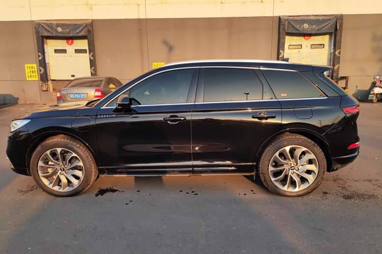 Used Lincoln Corsair New Energy 2021 PHEV Four-Wheel Drive e-Style Edition Left Side