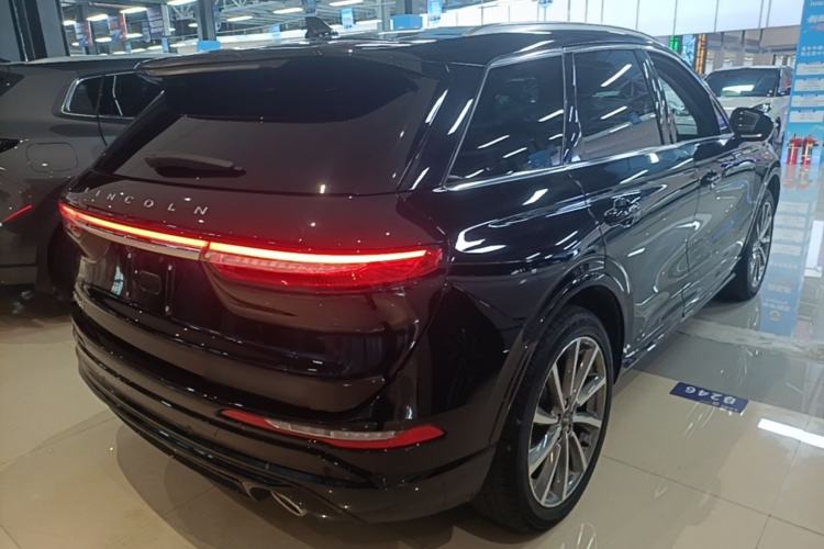 Used Lincoln Corsair New Energy 2021 PHEV Four-Wheel Drive e-Style Edition Rear Right 45 Deg