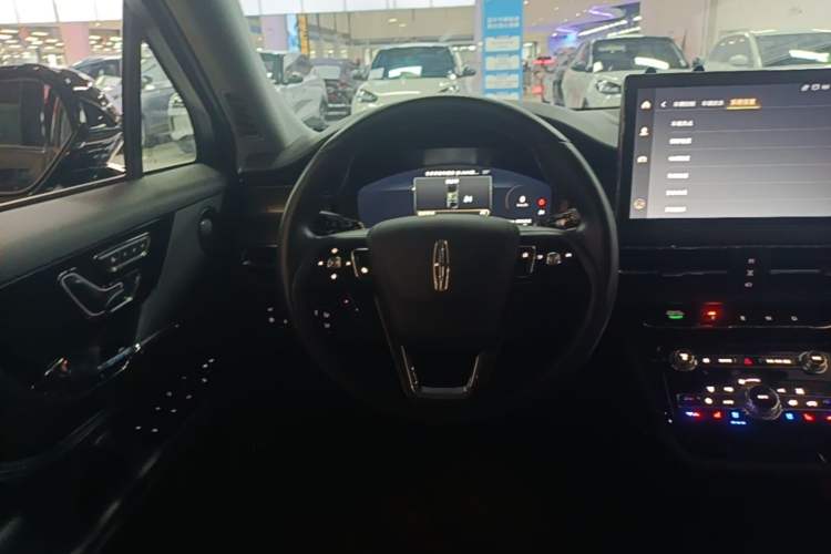 Used Lincoln Corsair New Energy 2021 PHEV Four-Wheel Drive e-Style Edition Steering Wheel