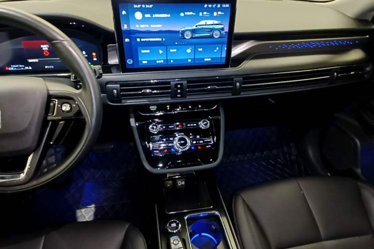 Used Lincoln Corsair New Energy 2021 PHEV Four-Wheel Drive e-Enjoy Edition Audio And AC Panel