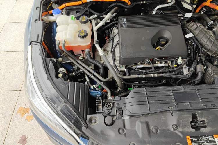 Used Lincoln Corsair New Energy 2021 PHEV Four-Wheel Drive e-Enjoy Edition Engine Bay Right