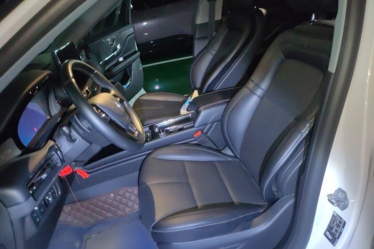 Used Lincoln Corsair New Energy 2021 PHEV Four-Wheel Drive e-Enjoy Edition Left Front Seat