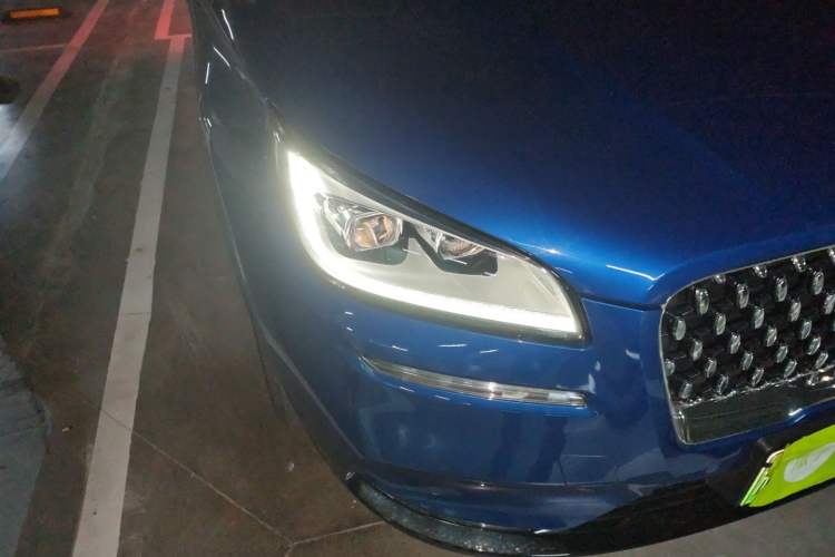 Used Lincoln Corsair New Energy 2021 PHEV Four-Wheel Drive e-Style Edition Right Front Headlight