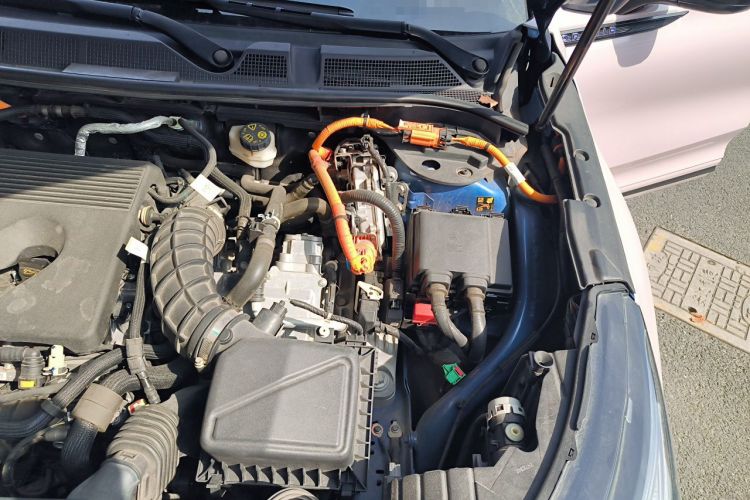 Used Lincoln Corsair New Energy 2021 PHEV Four-Wheel Drive e-Enjoy Edition Engine Bay Left