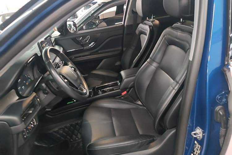 Used Lincoln Corsair New Energy 2021 PHEV Four-Wheel Drive e-Enjoy Edition Left Front Seat