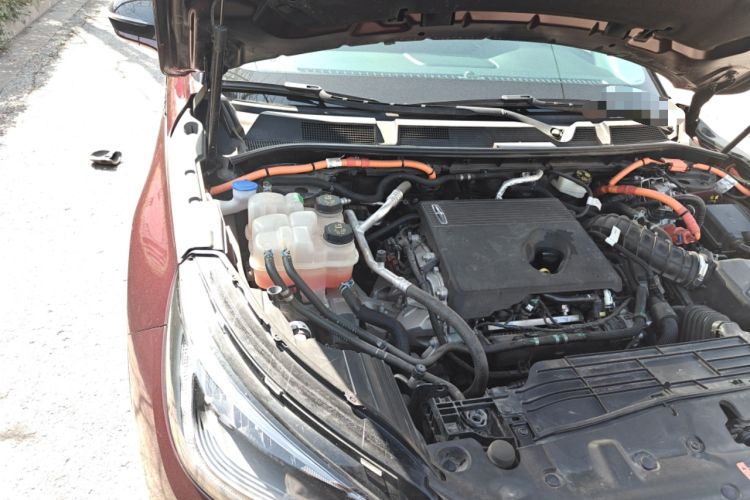 Used Lincoln Corsair New Energy 2021 PHEV Four-Wheel Drive e-Enjoy Edition Engine Bay Right