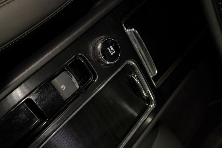 Used Lincoln Corsair New Energy 2021 PHEV Four-Wheel Drive e-Enjoy Edition Interior 13