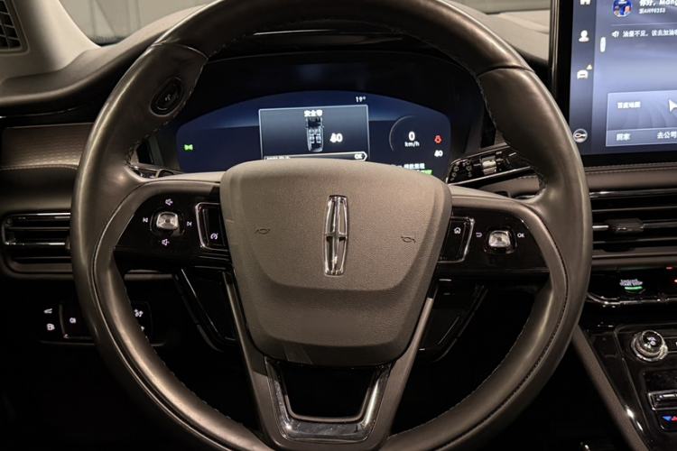 Used Lincoln Corsair New Energy 2021 PHEV Four-Wheel Drive e-Enjoy Edition Interior 15