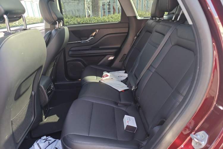 Used Lincoln Corsair New Energy 2021 PHEV Four-Wheel Drive e-Enjoy Edition Left Rear Seat