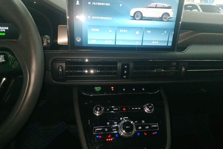 Used Lincoln Corsair New Energy 2021 PHEV Four-Wheel Drive e-Enjoy Edition Audio And AC Panel