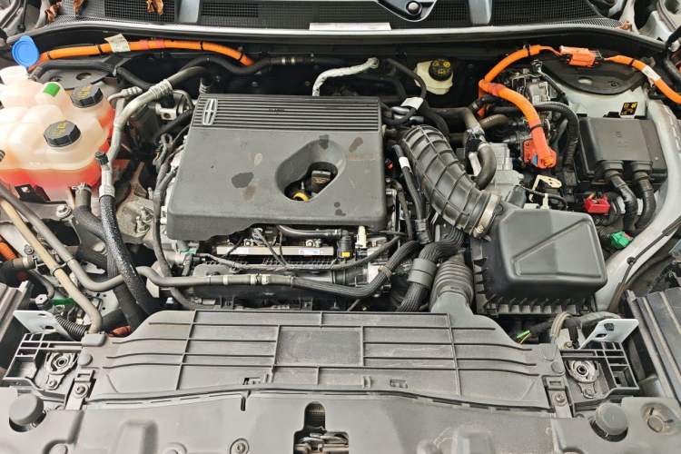 Used Lincoln Corsair New Energy 2021 PHEV Four-Wheel Drive e-Enjoy Edition Engine Bay