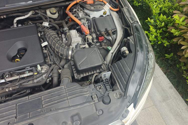 Used Lincoln Corsair New Energy 2021 PHEV Four-Wheel Drive e-Enjoy Edition Engine Bay Left