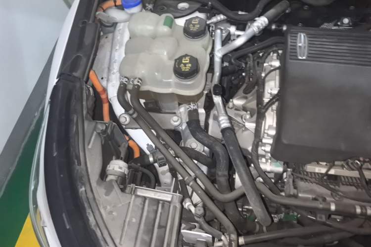 Used Lincoln Corsair New Energy 2021 PHEV Four-Wheel Drive e-Style Edition Engine Bay Right