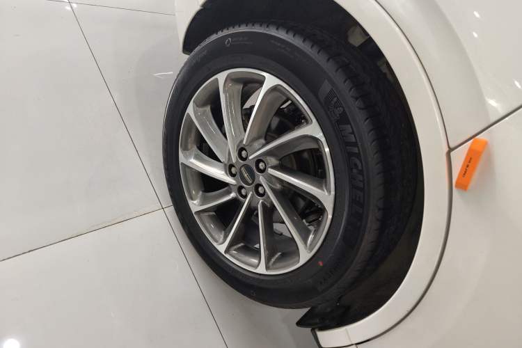 Used Lincoln Corsair New Energy 2021 PHEV Four-Wheel Drive e-Enjoy Edition Exterior 5