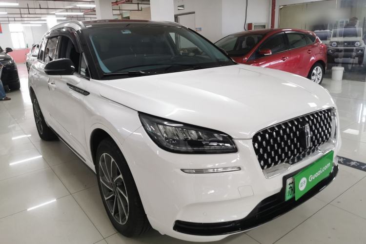 Used Lincoln Corsair New Energy 2021 PHEV Four-Wheel Drive e-Enjoy Edition Front Right 45 Deg