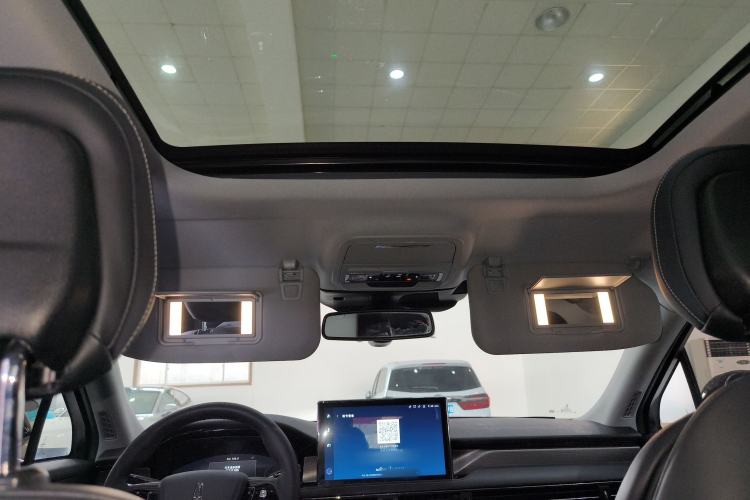 Used Lincoln Corsair New Energy 2021 PHEV Four-Wheel Drive e-Enjoy Edition Headliner