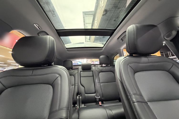 Used Lincoln Corsair New Energy 2021 PHEV Four-Wheel Drive e-Style Edition Interior 11
