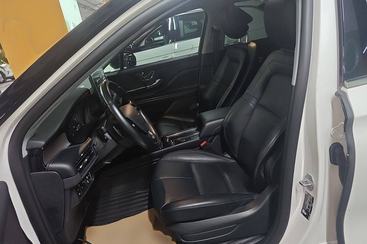 Used Lincoln Corsair New Energy 2021 PHEV Four-Wheel Drive e-Enjoy Edition Left Front Seat