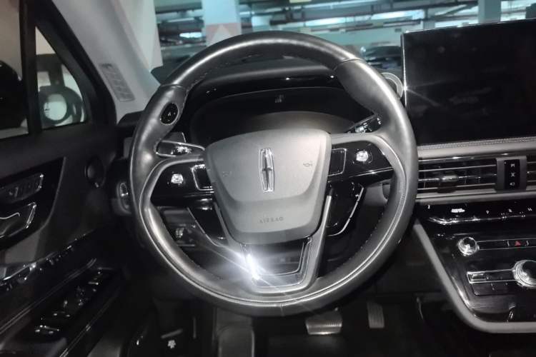 Used Lincoln Corsair New Energy 2021 PHEV Four-Wheel Drive e-Style Edition Steering Wheel
