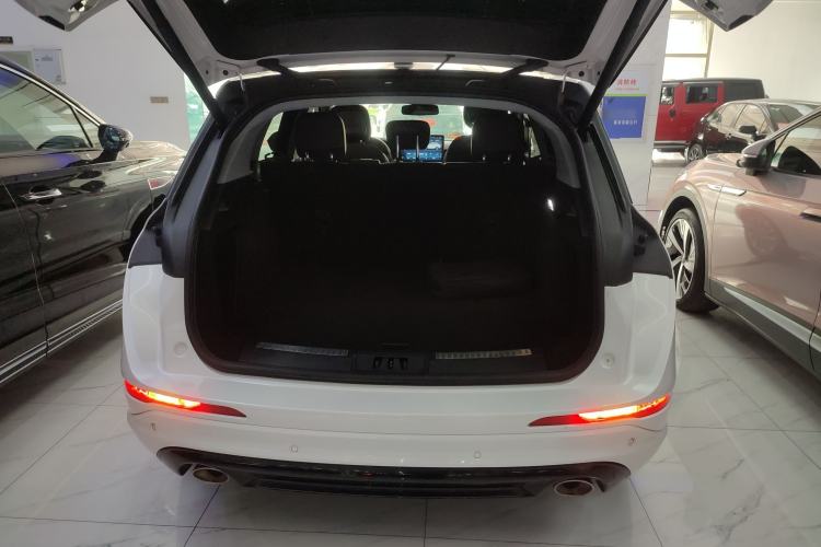 Used Lincoln Corsair New Energy 2021 PHEV Four-Wheel Drive e-Style Edition Trunk