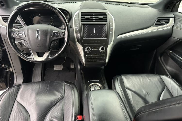 Used Lincoln MKC 2019 2.0T Two-Wheel Drive Luxury Edition China V Standard Interior 1