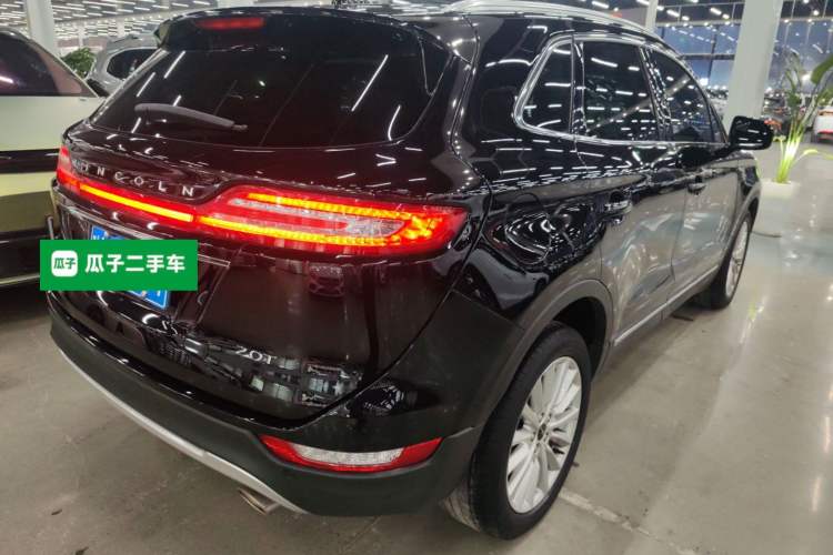 Used Lincoln MKC 2019 2.0T Two-Wheel Drive Luxury Edition China VI Standard Rear Right 45 Deg