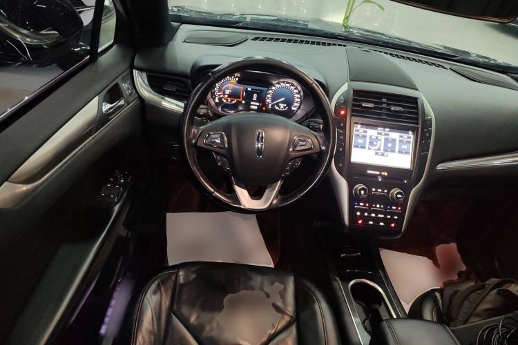 Used Lincoln MKC 2019 2.0T Two-Wheel Drive Luxury Edition China VI Standard Steering Wheel