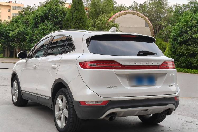 Used Lincoln MKC 2017 2.0T Two-Wheel Drive Deluxe Edition Exterior 5