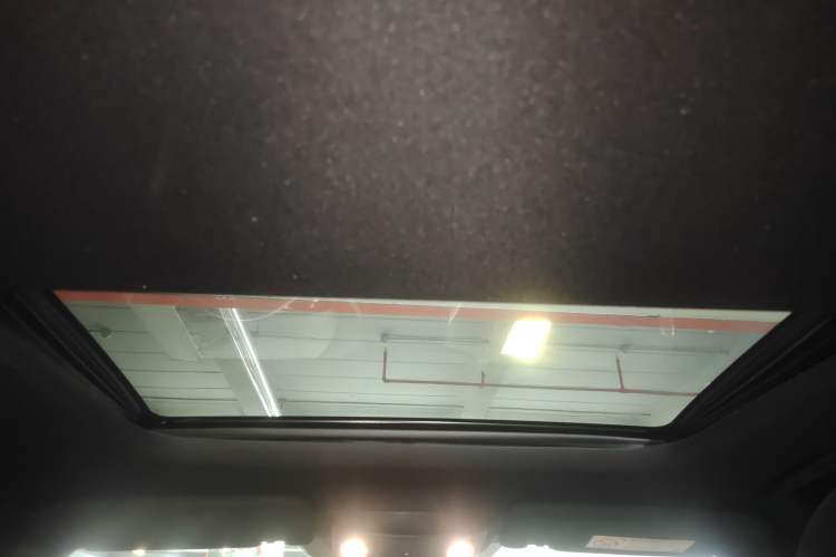 Used Lincoln MKC 2017 2.0T Two-Wheel Drive Deluxe Edition Headliner