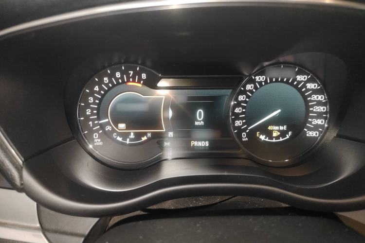 Used Lincoln MKC 2017 2.0T Two-Wheel Drive Deluxe Edition Instrument Cluster