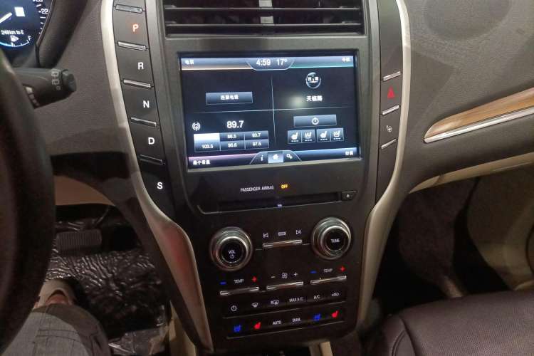 Used Lincoln MKC 2014 2.0T Two-Wheel-Drive Luxury Edition Audio And AC Panel