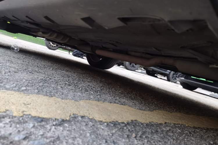 Used Lincoln MKC 2014 2.0T Two-Wheel Drive Deluxe Edition Chassis Front Right