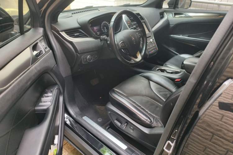 Used Lincoln MKC 2014 2.0T Four-Wheel Drive Prestige Edition Driver Seat