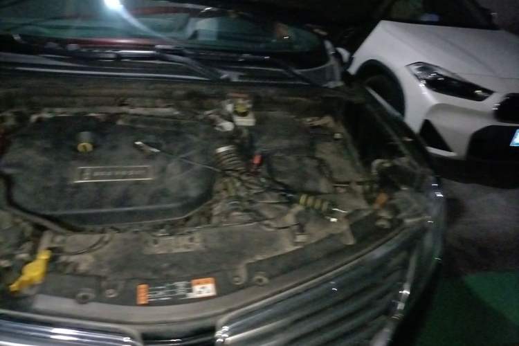 Used Lincoln MKC 2014 2.0T Two-Wheel-Drive Luxury Edition Engine Bay Left