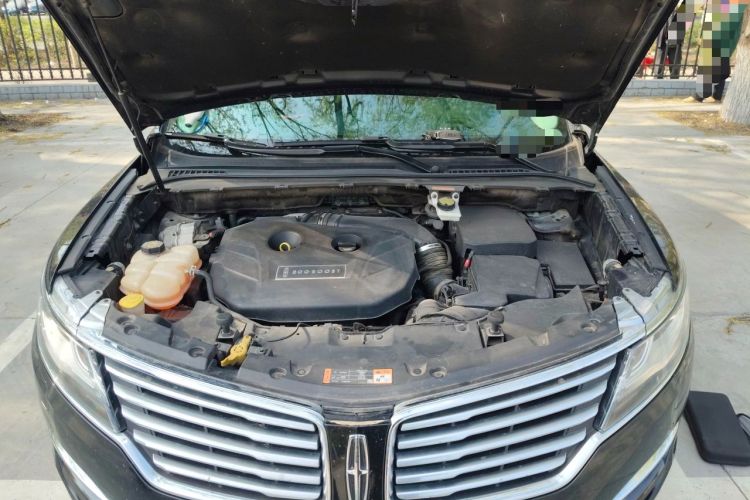 Used Lincoln MKC 2014 2.0T Four-Wheel Drive Luxury Edition Engine Bay