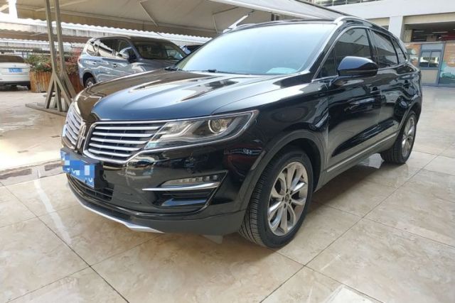 Lincoln MKC 2014 2.0T Two-Wheel-Drive Luxury Edition مستعملة