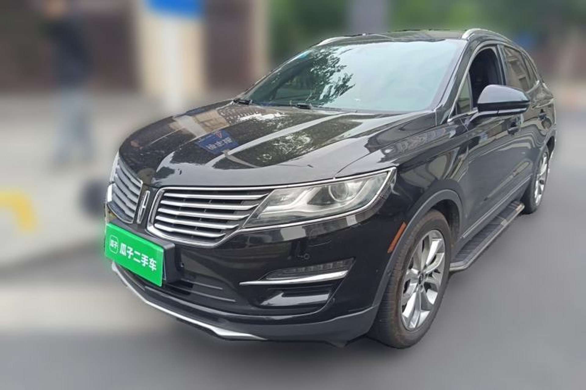 Used Lincoln MKC 2014 2.0T Two-Wheel-Drive Luxury Edition Front Left 45 Deg